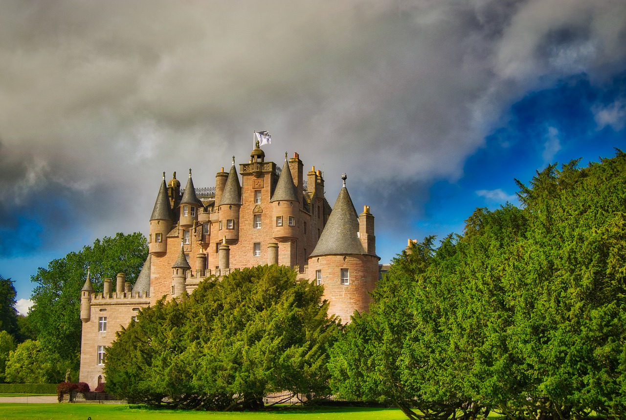 Glamis Castle, Scotland, exterior 